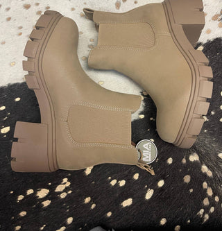 Mia - Women's Ivy Boot