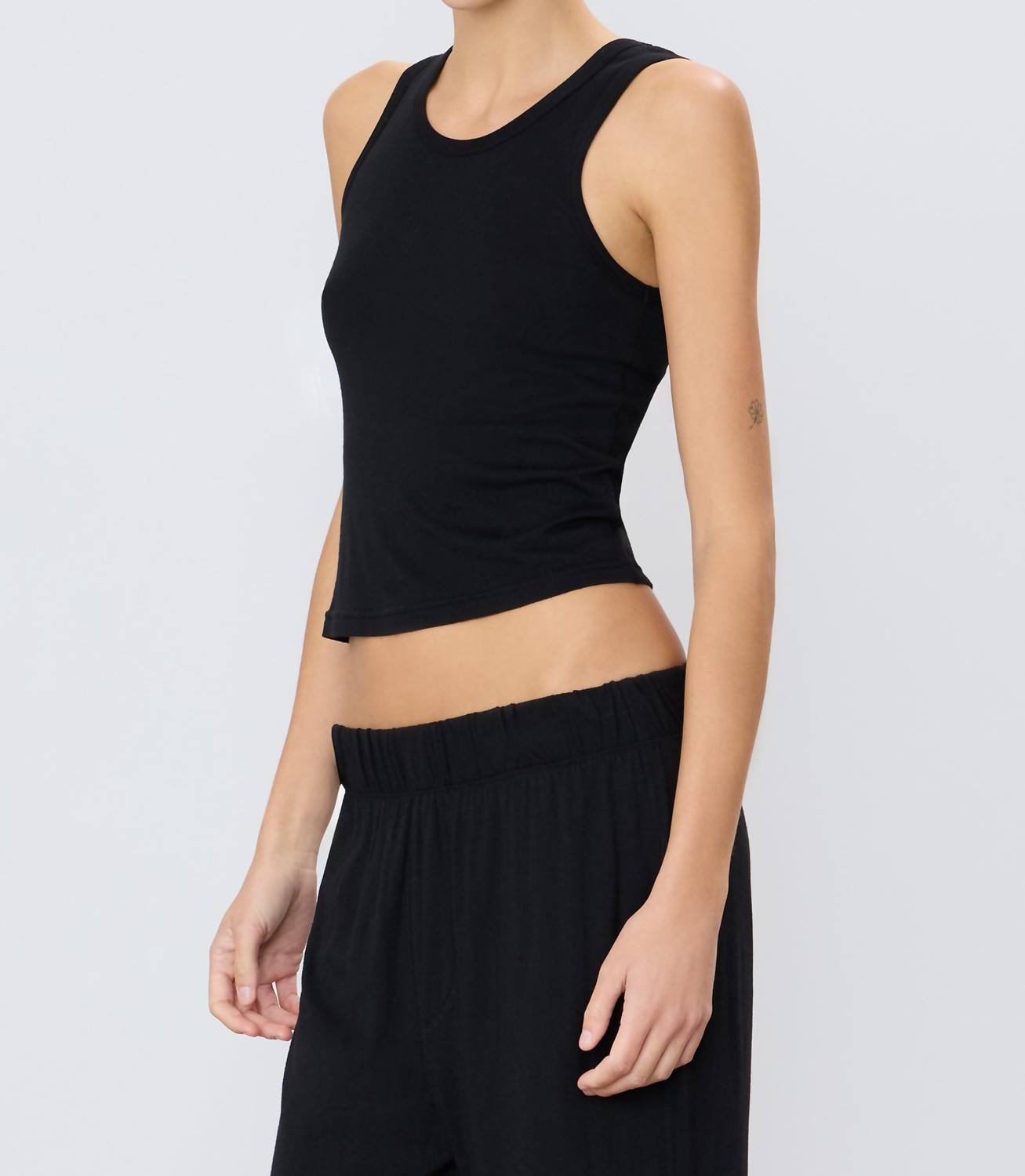 Eterne - Eterne Fitted Tank Top