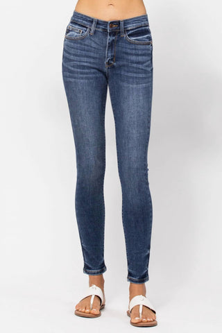 Judy Blue - Mid Rise With Handsand Skinny Jeans