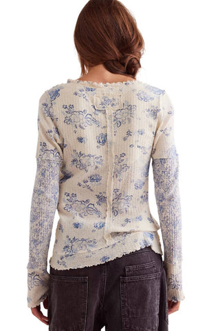 Free People - CLOVER PRINTED THERMAL TOP