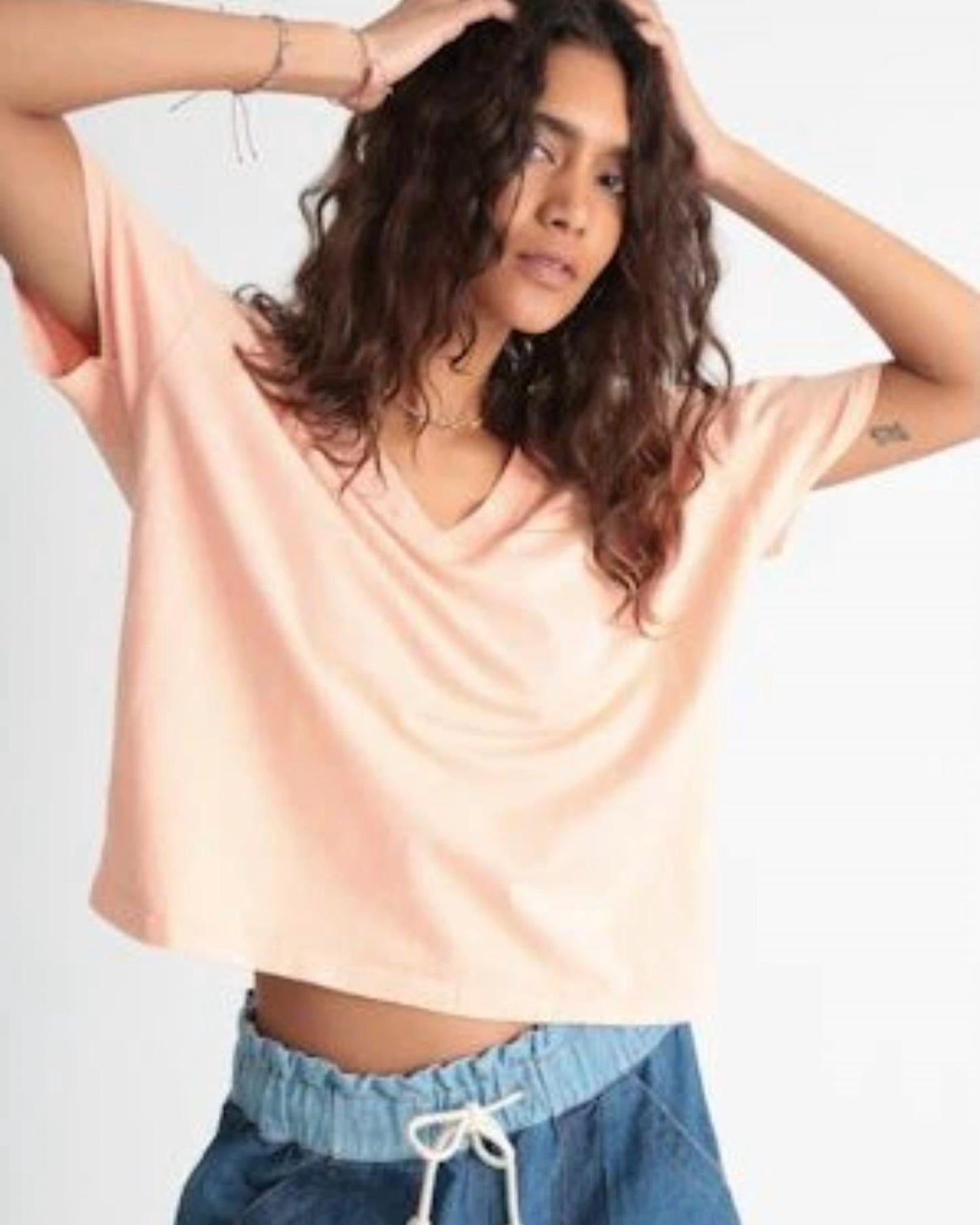 Electric & Rose - Chase V-Neck Tee