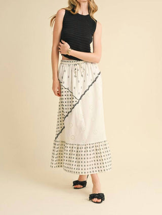&Merci - Women's Eyelet Skirt