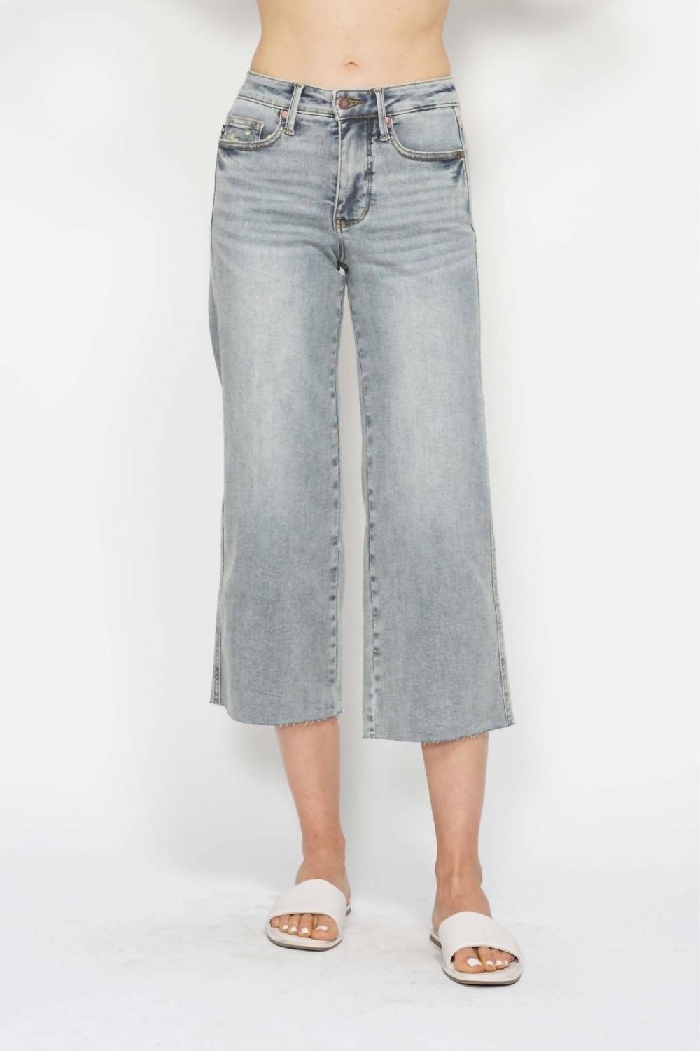 Judy Blue - Tummy Control Wide Leg Crop Jeans