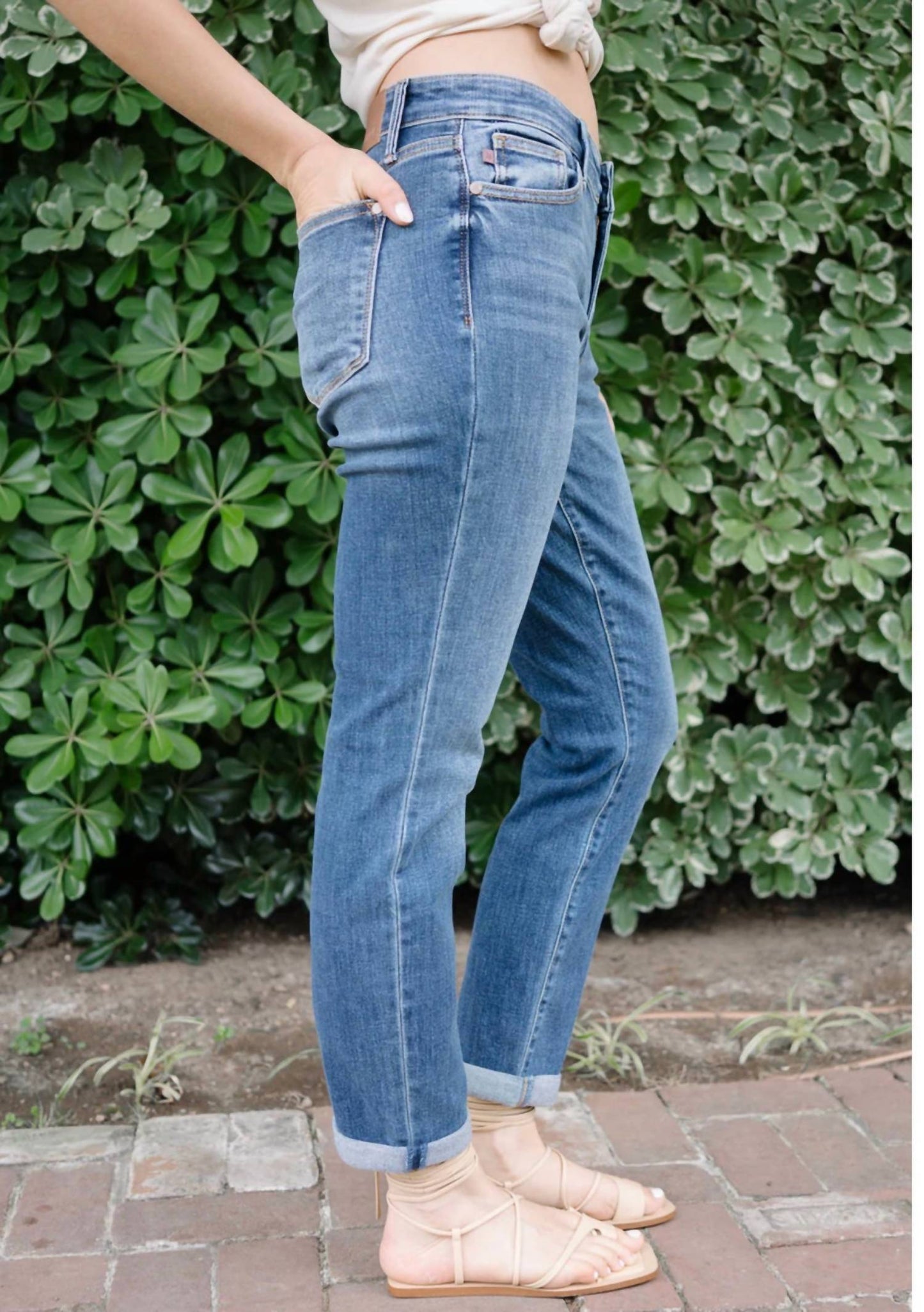 Judy Blue - Mid-rise Boyfriend Jeans