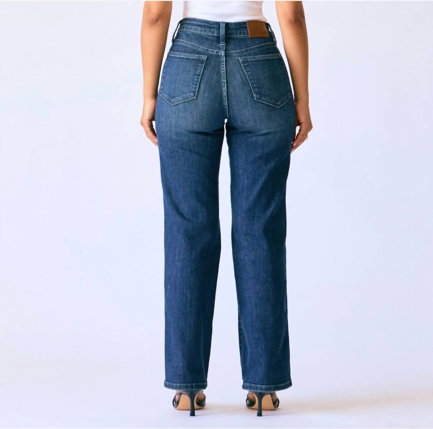 Judy Blue - Just Right Straight Leg Jeans - Petite