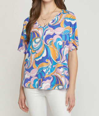 Entro - Abstract V-Neck Top