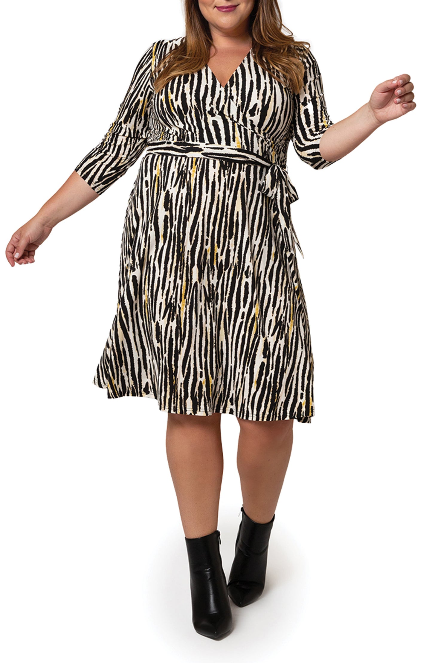 Perfect Wrap Dress in Inky Zebra (Curve) Black Size 3X