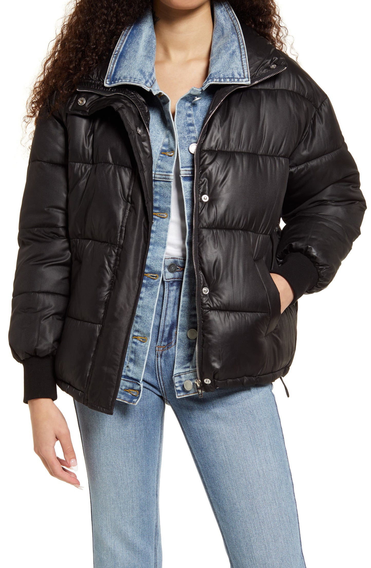 BLANKNYC Denim Trucker Lining Puffer Coat in Run The Show, Size Medium