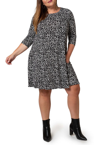 Leota Women's Melanie Swing Dress Black Size 2X