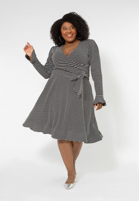 Leota Women's Rosalia Dress Gray Size 1X