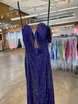 Aleta - Women's Sweetheart With Slit Prom Dress