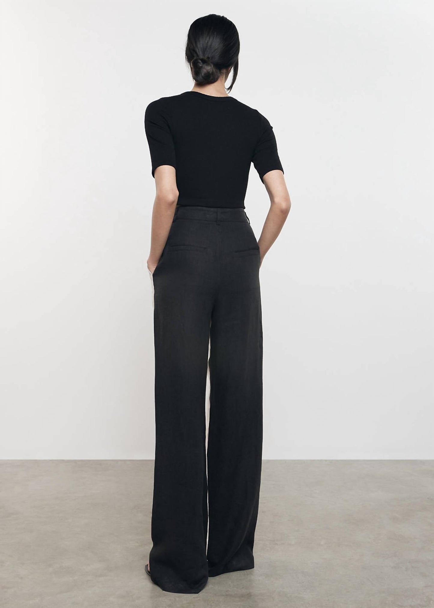 Enza Costa - Silk Rib Cropped Half Sleeve Crew