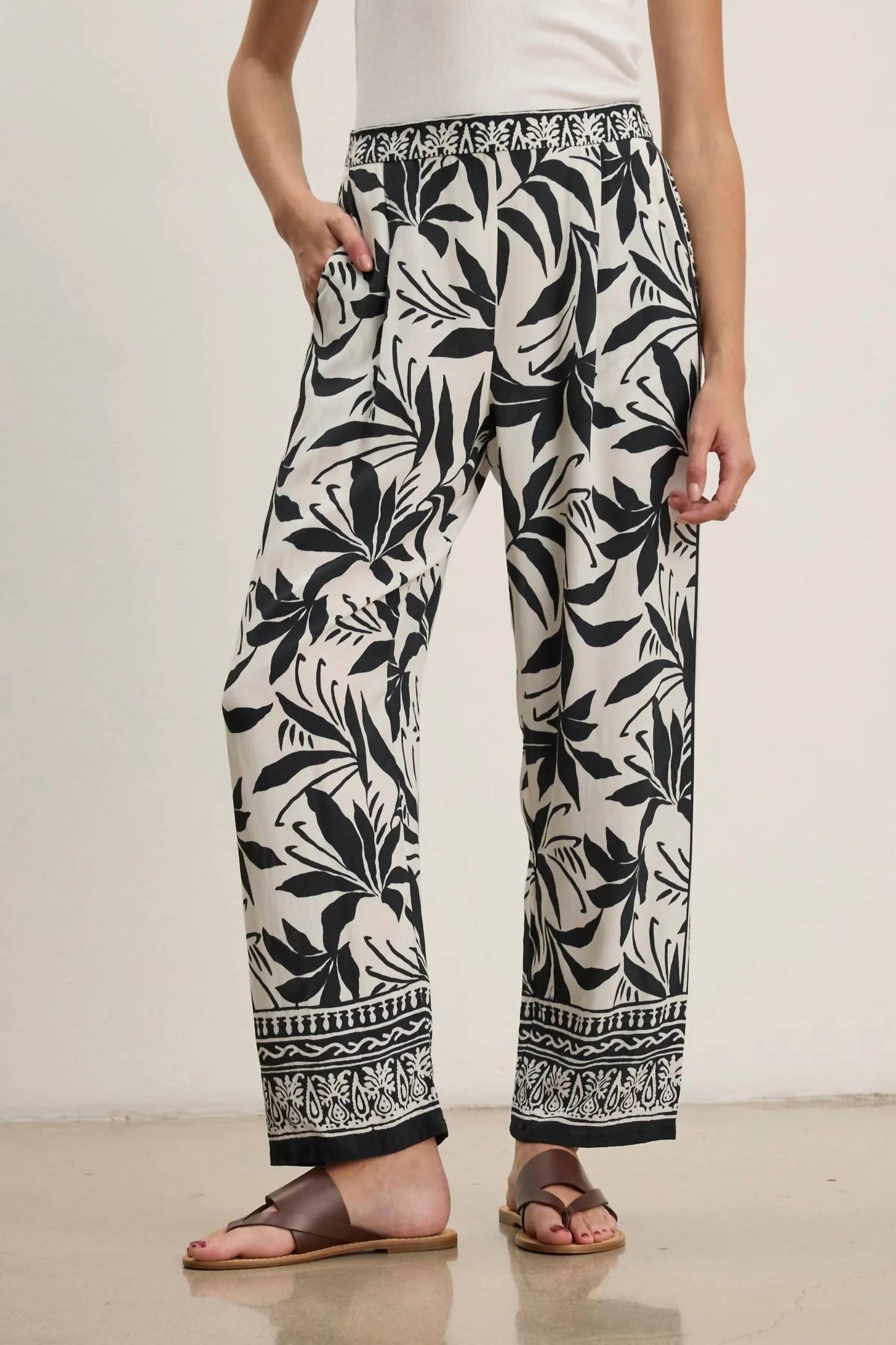 Velvet By Graham & Spencer - Claudia Pant