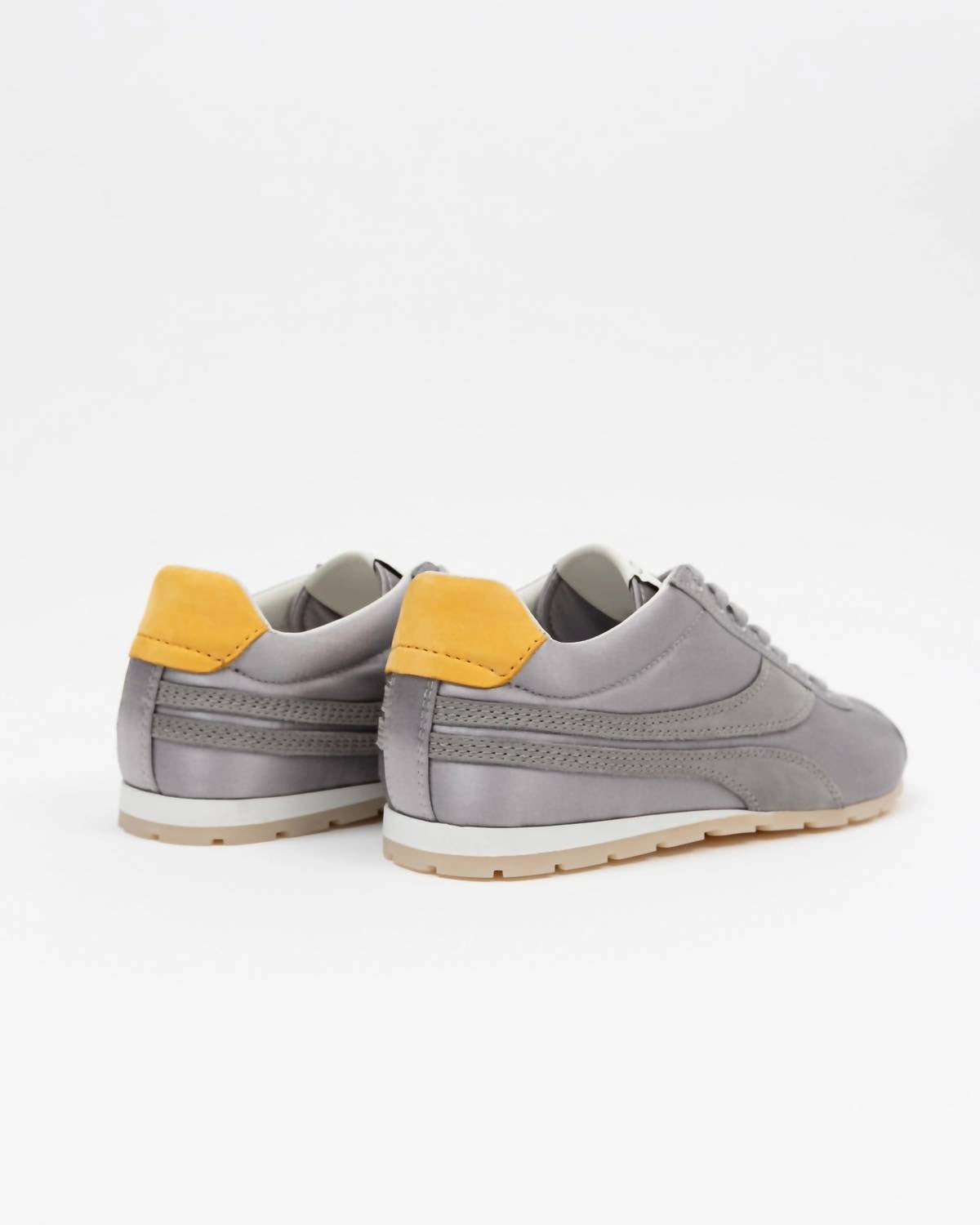 Oncept - Women's Essex Sneaker