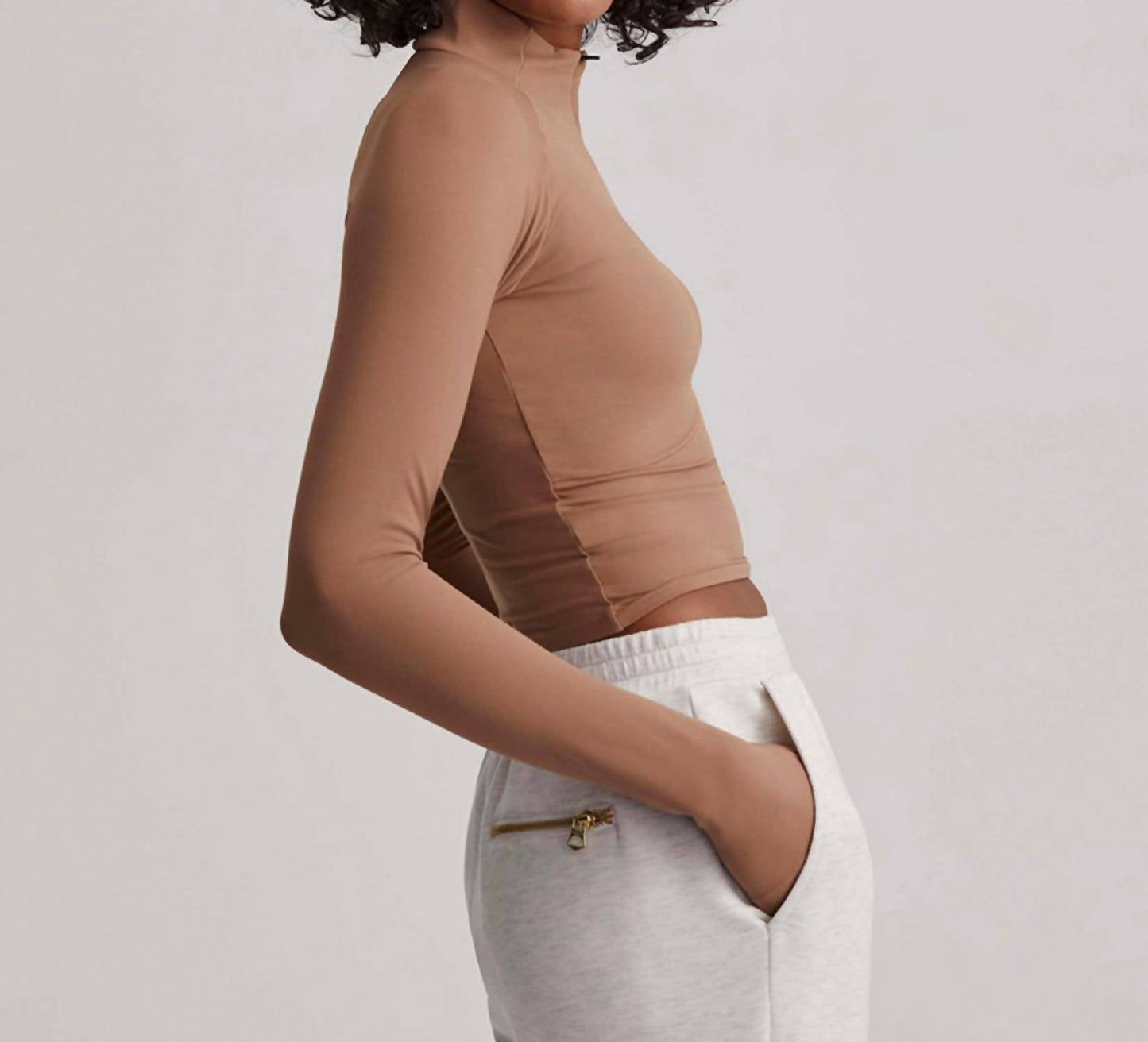 Varley - Helena Mid Layer Top