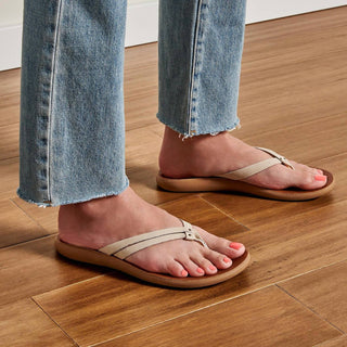 Olukai - Women's Kāpehe Luana Leather Beach Sandals