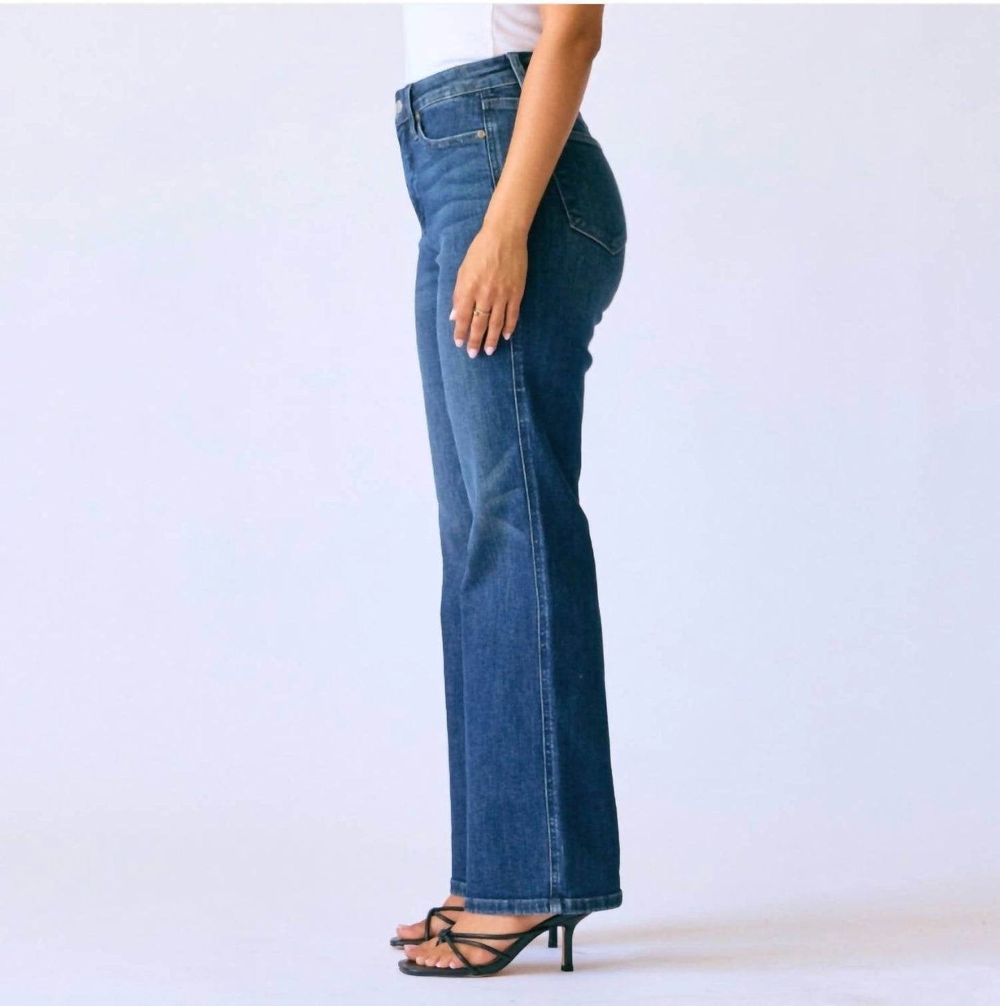 Judy Blue - Just Right Straight Leg Jeans - Petite
