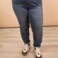 Judy Blue - Midrise Vintage Wash Cuffed Boyfriend Jean