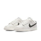 Nike - Women's Dunk Low Se Sneakers