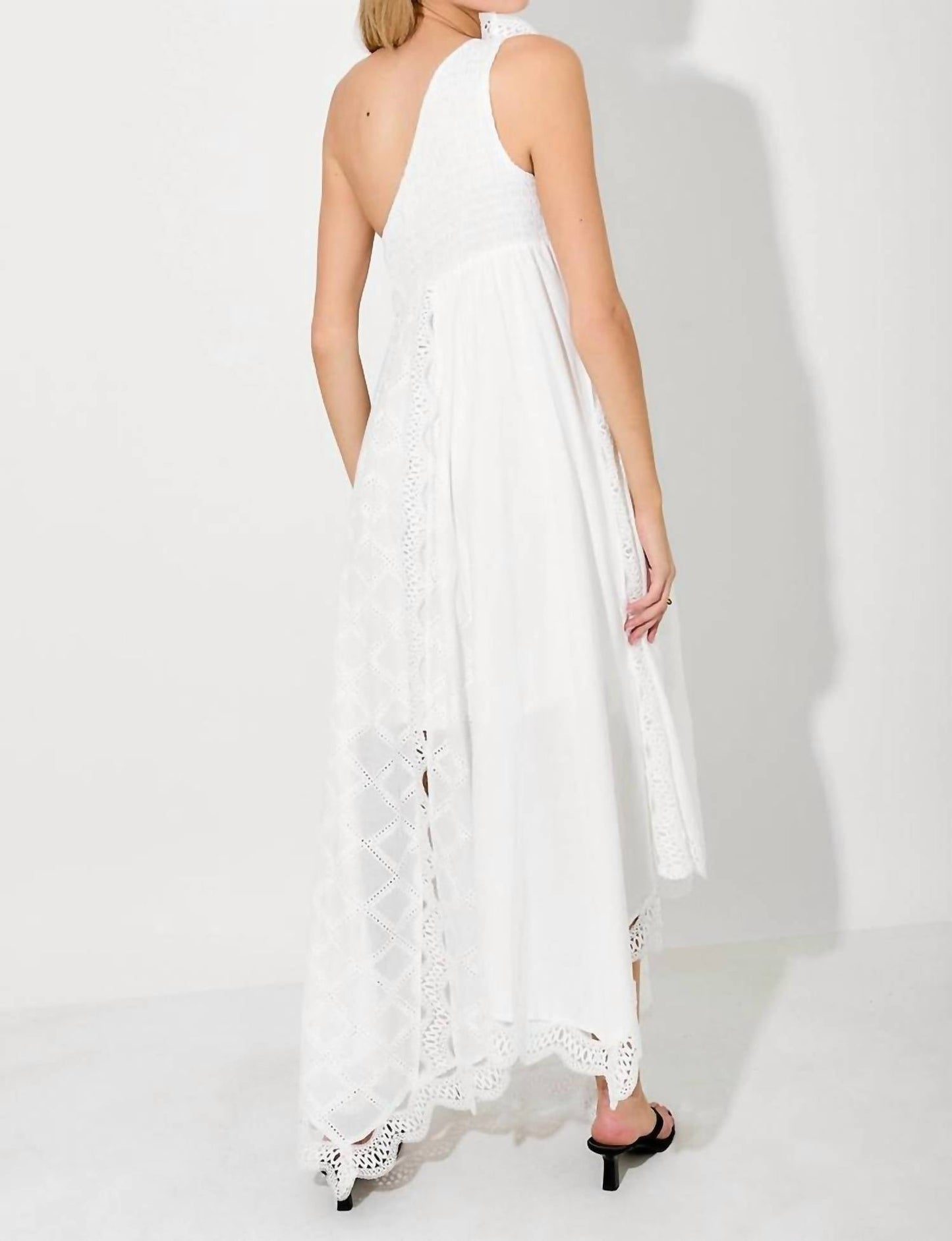 Polagram - One Shoulder Lace Detail Maxi Dress