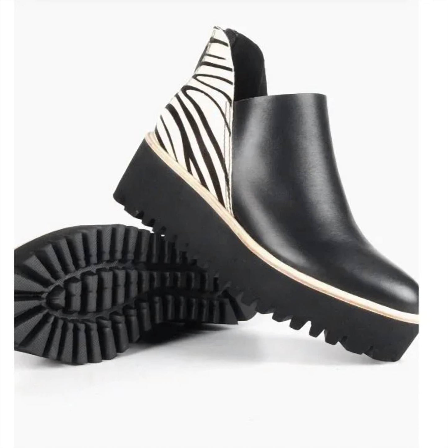 All Black - Mixed Jungle Flatform