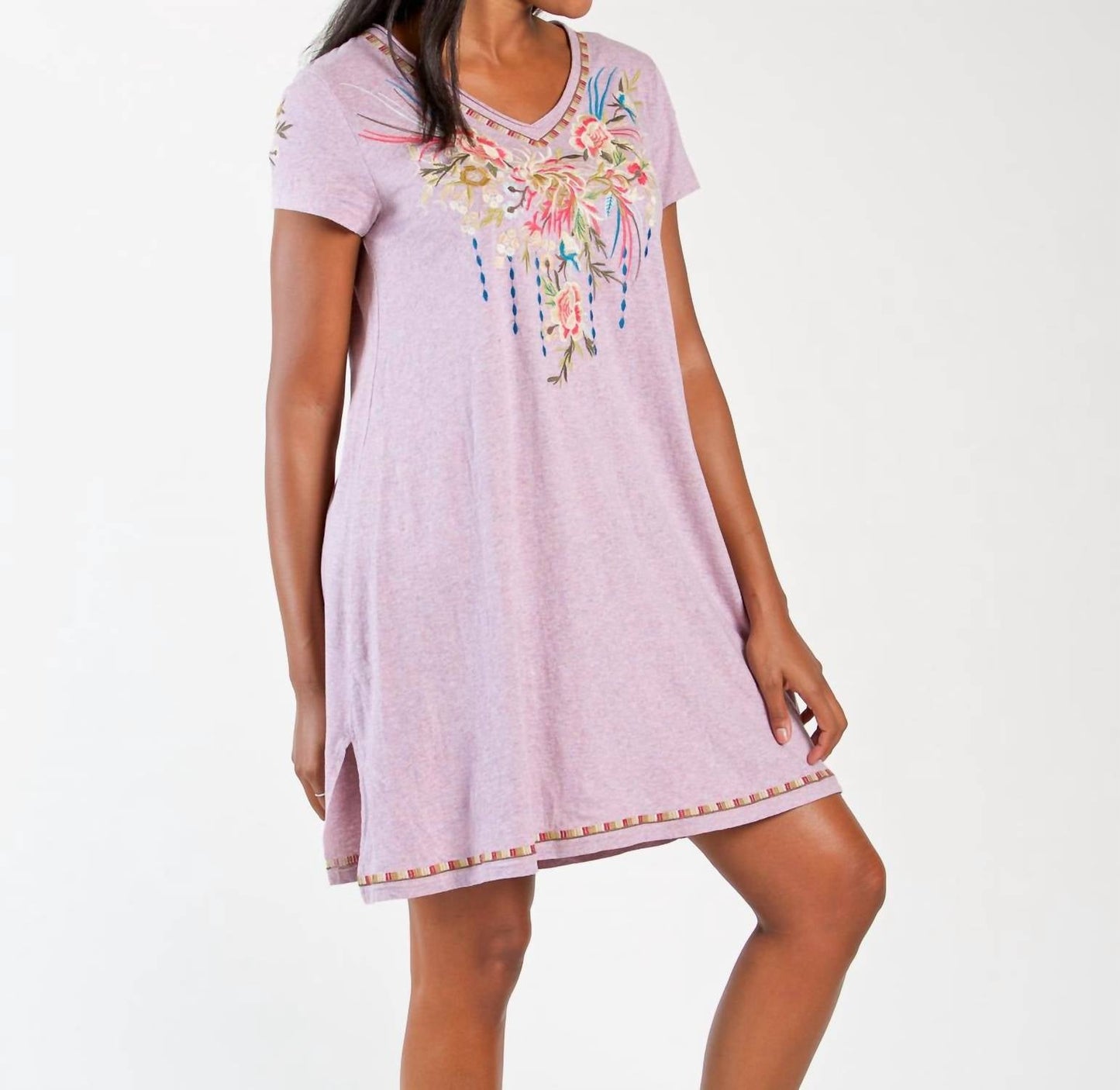 Paparazzi - Knit Embroidered Knee-Length Pull-Over Dress