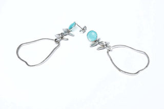 Avenue Chic - Women's Orchid Pear Earrings