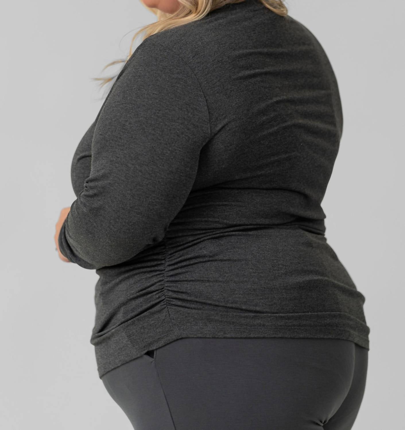 Capsule 121 - Helios V-neck Long Sleeve Tee - Plus