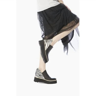 All Black - Mixed Jungle Flatform