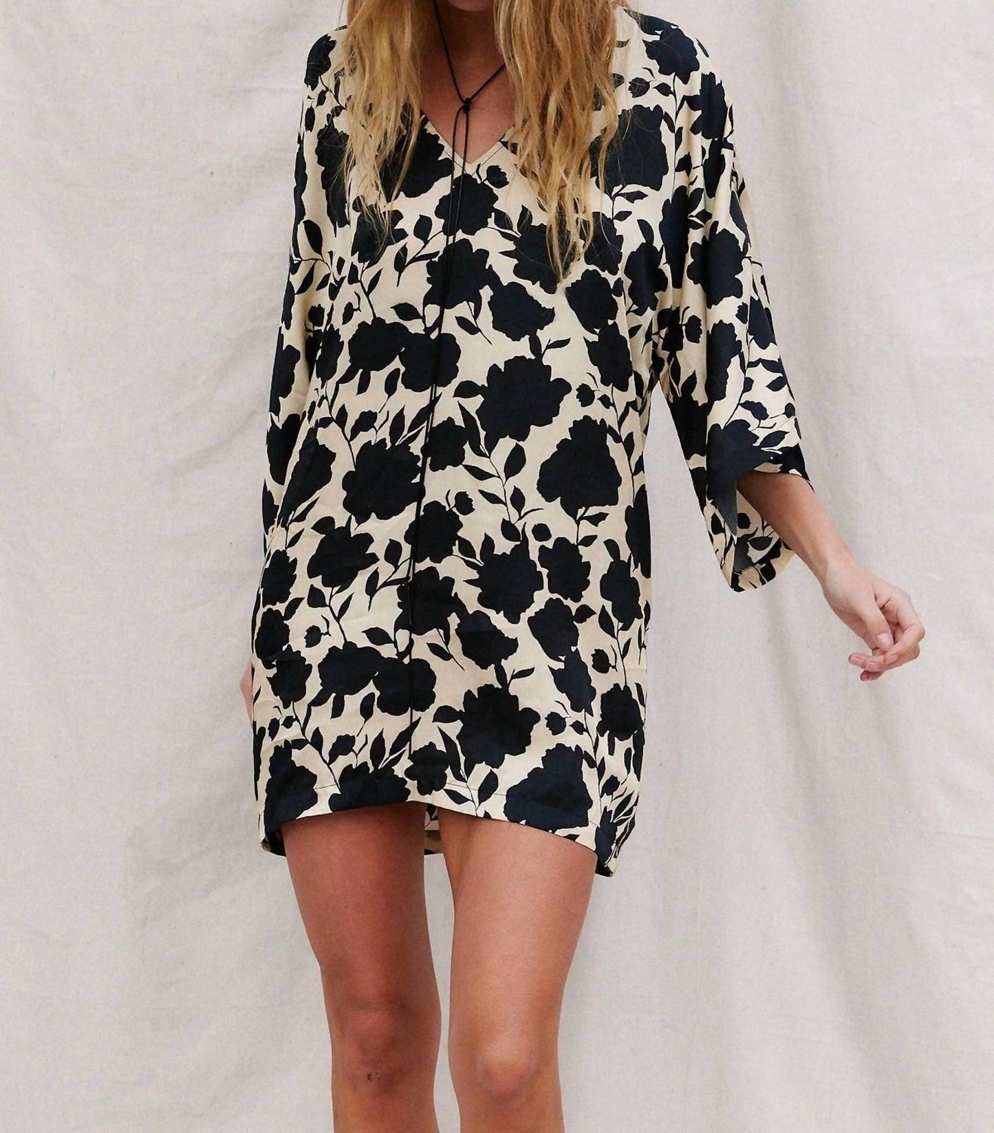 Jen'S Pirate Booty - Ibiza Mini Dress
