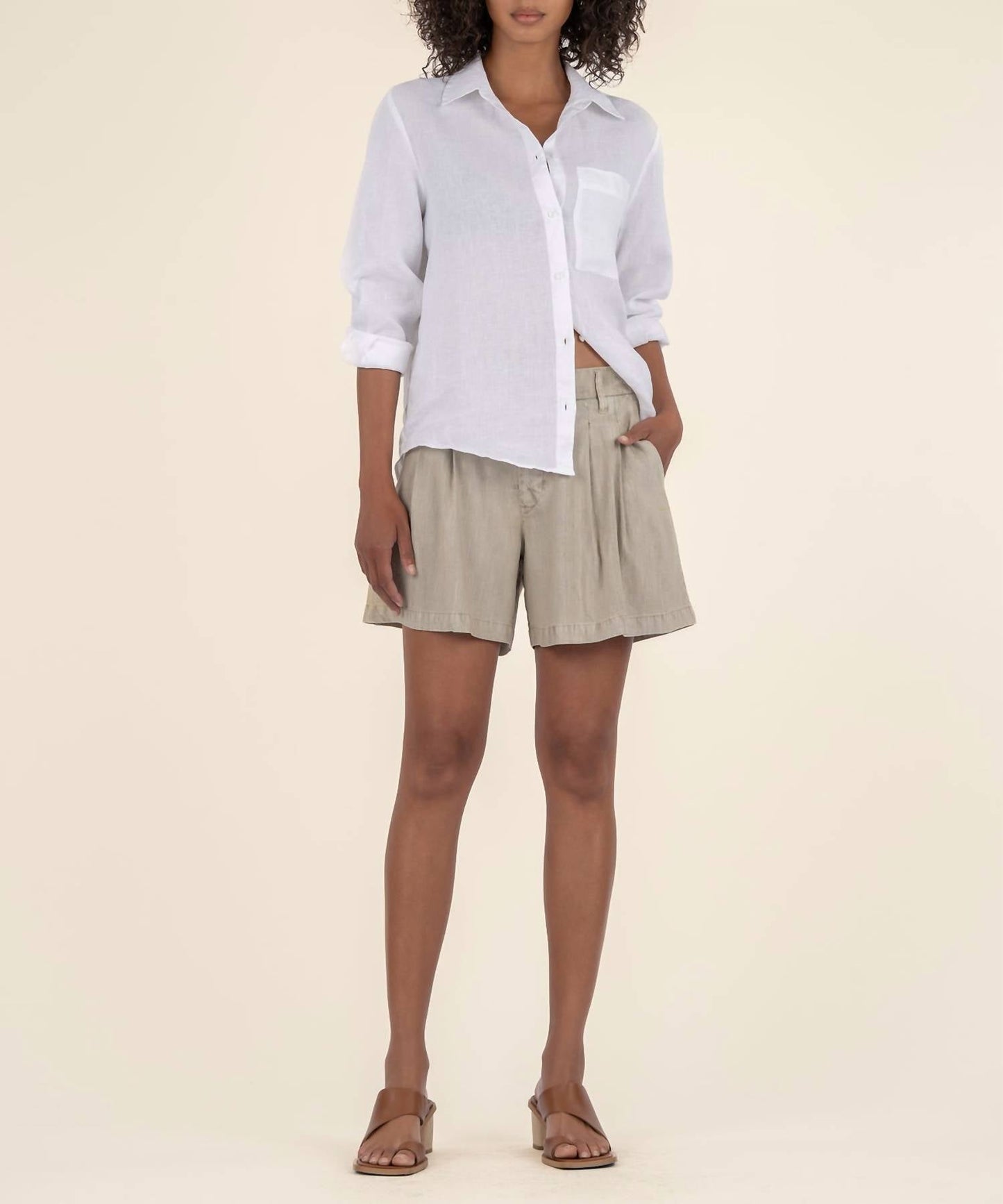 Kut From The Kloth - Catalina Linen Pleated Short