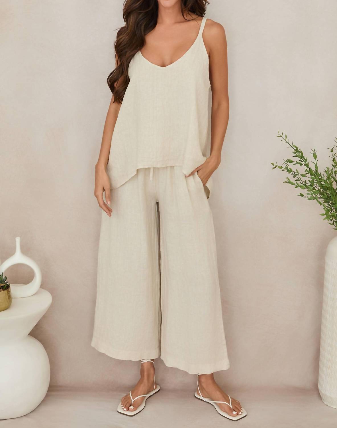 Milio Milano - Italian Linen Adjustable Strap Tank Top