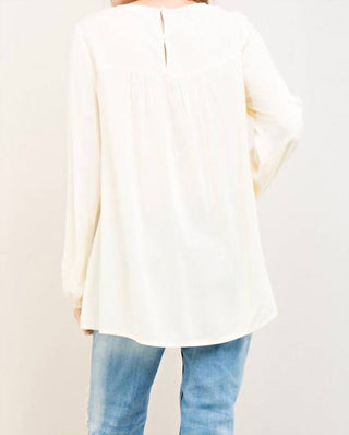 Entro - Floral Embroidered Tunic Blouse