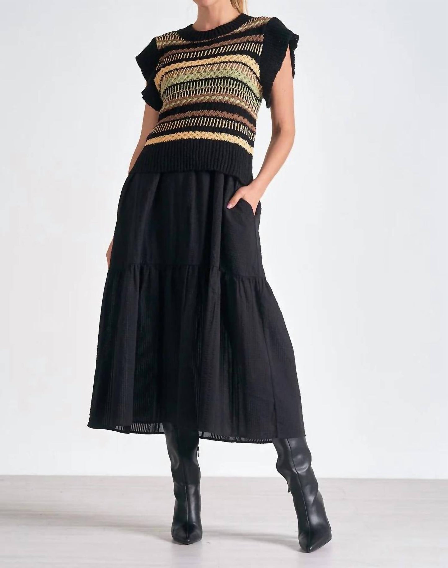 Elan - Crewneck Midi Dress