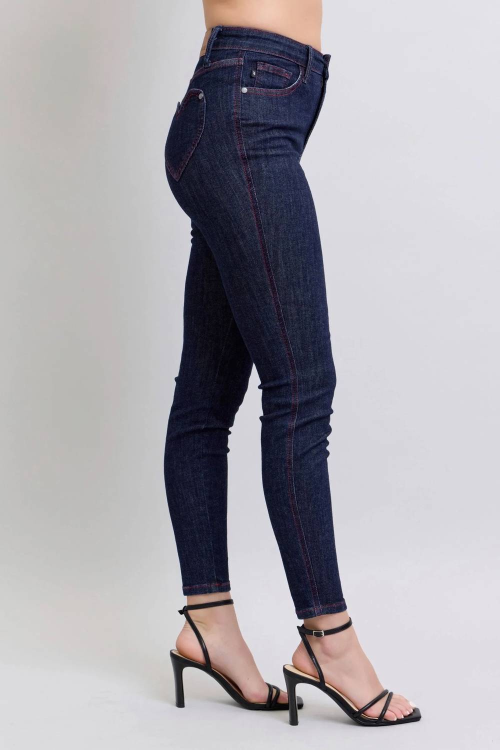 Judy Blue - High Waist Heart Shaped Back Pockets Skinny Denim Jeans