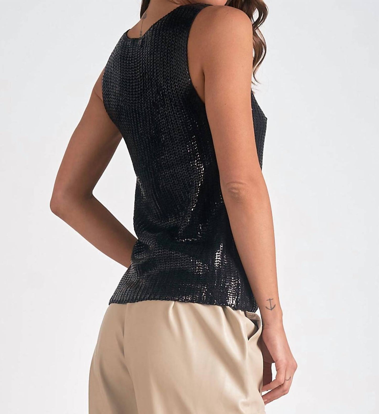 Elan - Linked Together Forever Tank
