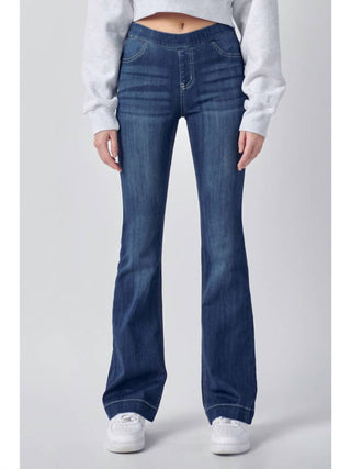 Cello - Mid Rise Pull On Flared Jeggings