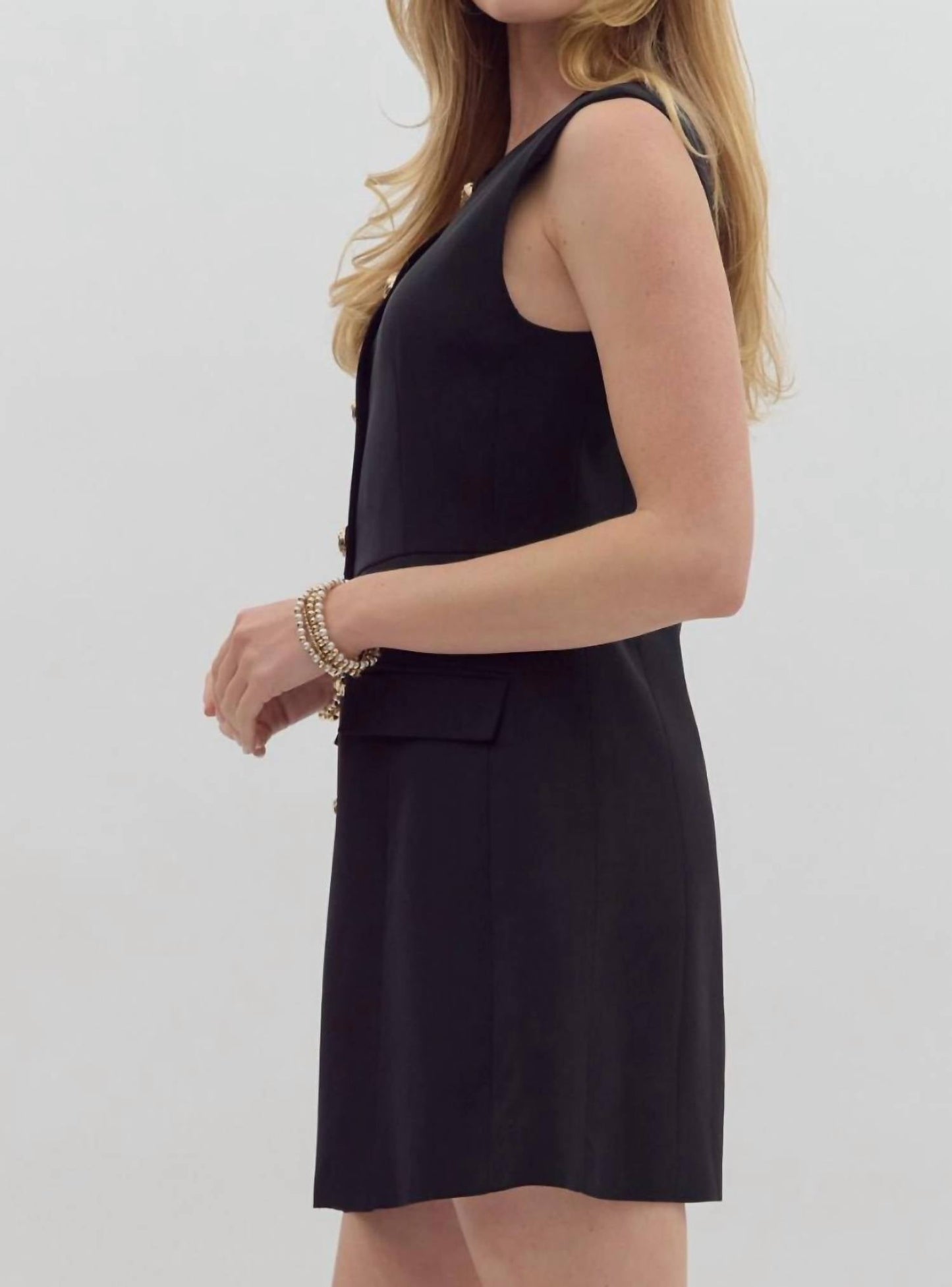 Entro - Solid Sleeveless Mini Dress