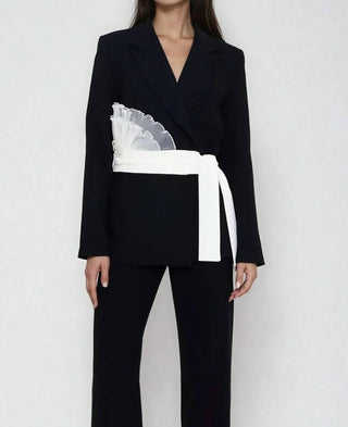 Akalia - Roset Blazer With Belt