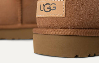Ugg - Women Classic Mini II Boot