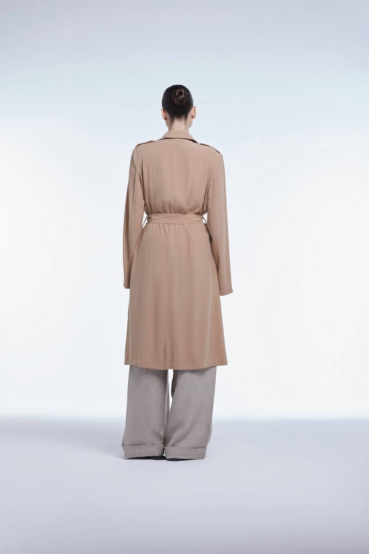 Dāl The Label - Flowy Lapel Trench Coat