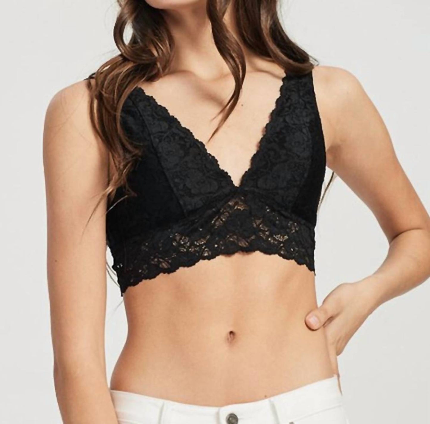 Wishlist - Scalloped Lace V Neck Padded Bralette