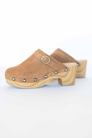 Chinese Laundry - Women's Suede Clogs