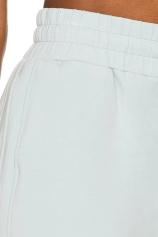 Varley - Ollie High Rise Short