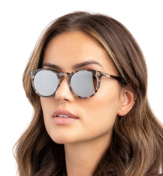 Illesteva - Women's Sterling Non-polarized Round Sunglasses