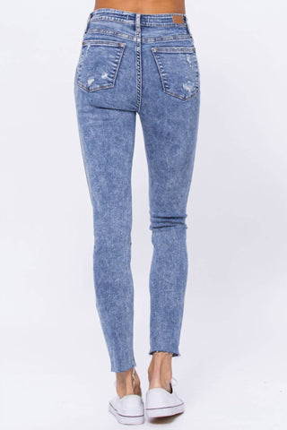 Judy Blue - High Rise Destroyed Skinny Jean