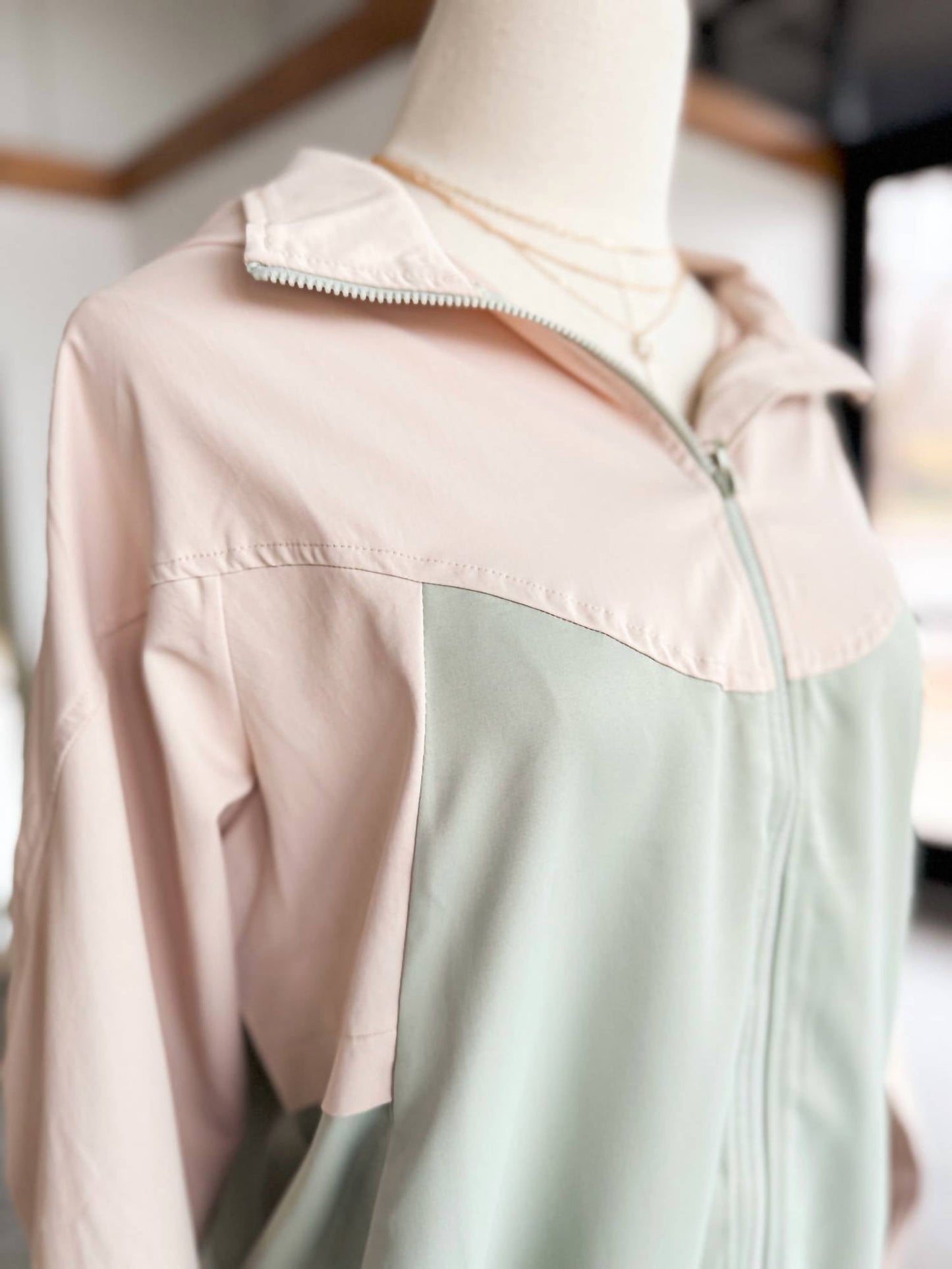 Wishlist - Colorblock Hooded Jacket
