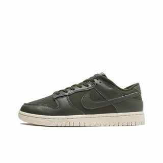 Nike - Men's Dunk Low Retro Sneaker