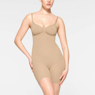 Skims - Semaless Sculpt Low Back Mid Thigh Bodysuit