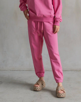 Care Tucker - Care Classic Sweatpants